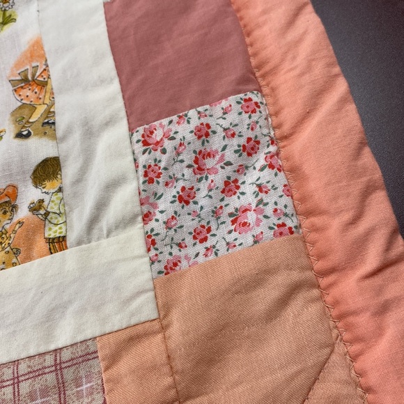 Handmade Doll Quit Vintage Fabric - Picture 3 of 11